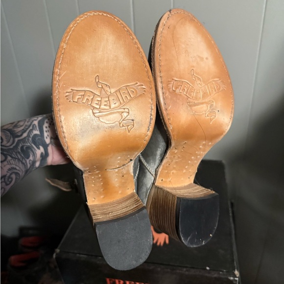 New Freebird by Steven Randi - Picture 3 of 3